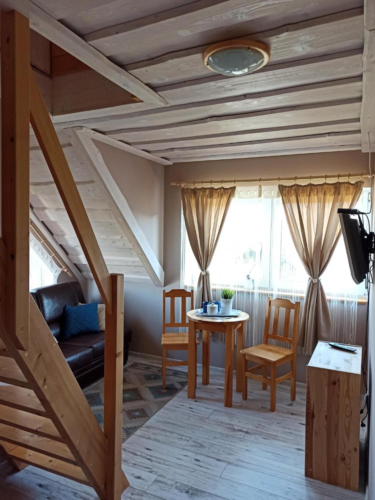 Rodzinny Zakatek "U Gluszkow" Bieszczady ミチュコフツェ エクステリア 写真