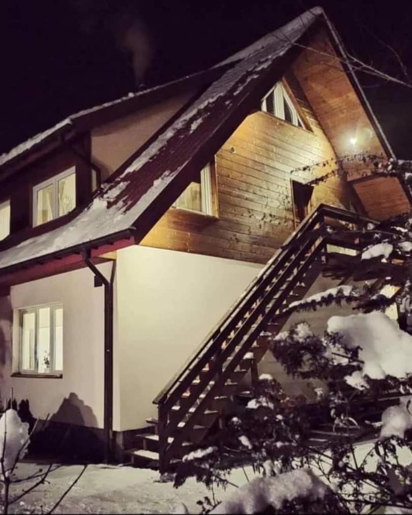 Rodzinny Zakatek "U Gluszkow" Bieszczady ミチュコフツェ エクステリア 写真