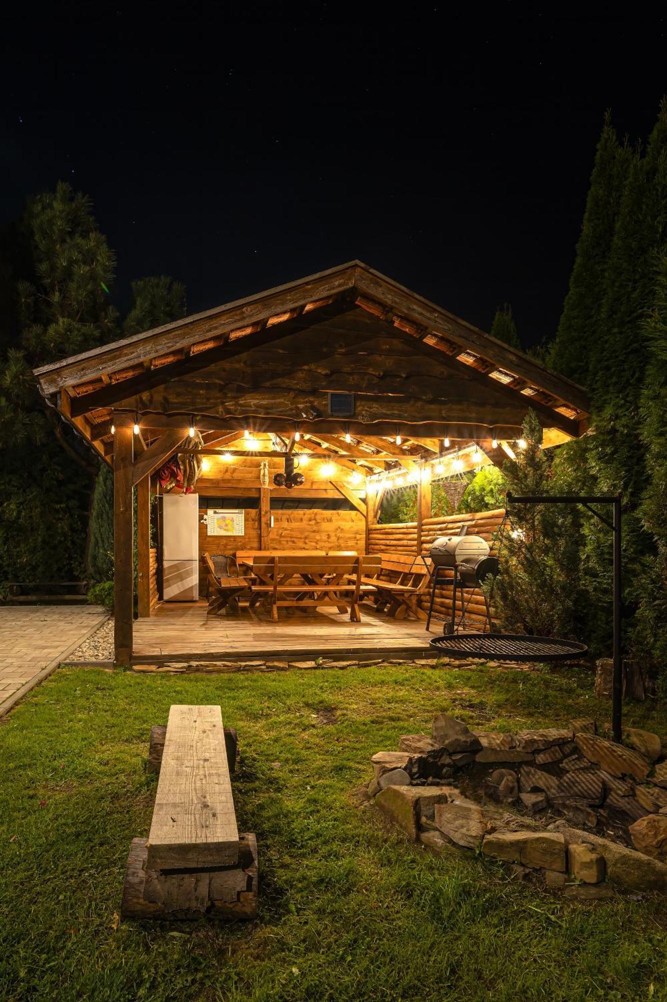 Rodzinny Zakatek "U Gluszkow" Bieszczady ミチュコフツェ エクステリア 写真